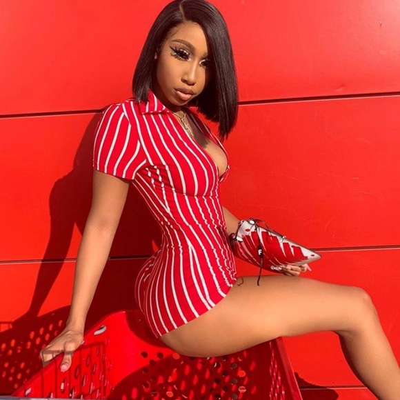 Jumper - Picture 2 of 2